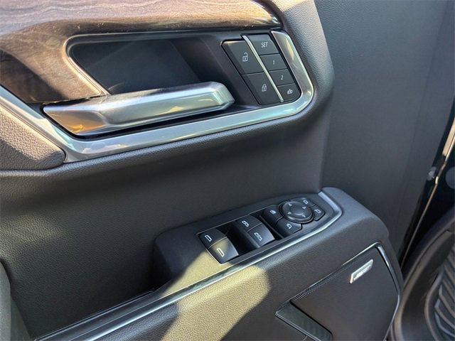 New 2025 Chevrolet Silverado 1500 LTZ w/ LTZ Premium Package image 14