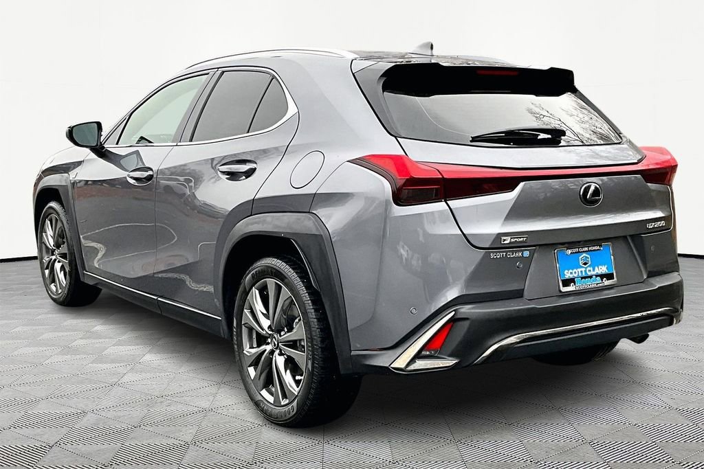 Used 2019 Lexus UX 200 F Sport w/ F Sport Premium Package image 4