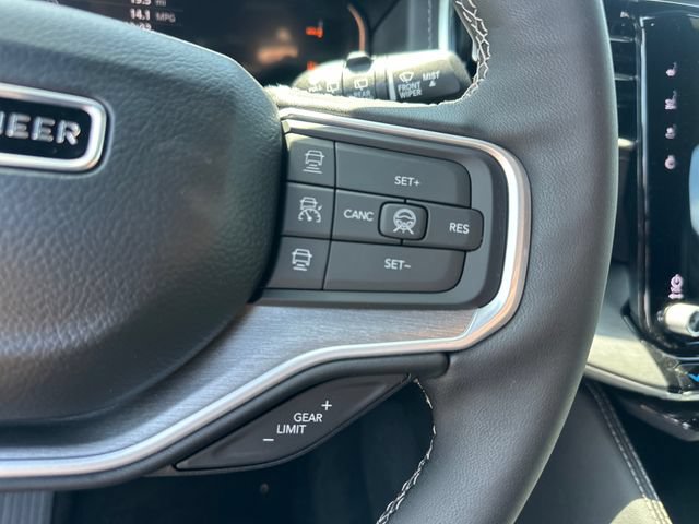 New 2026 Jeep Grand Wagoneer Limited AWD/4WD image 20