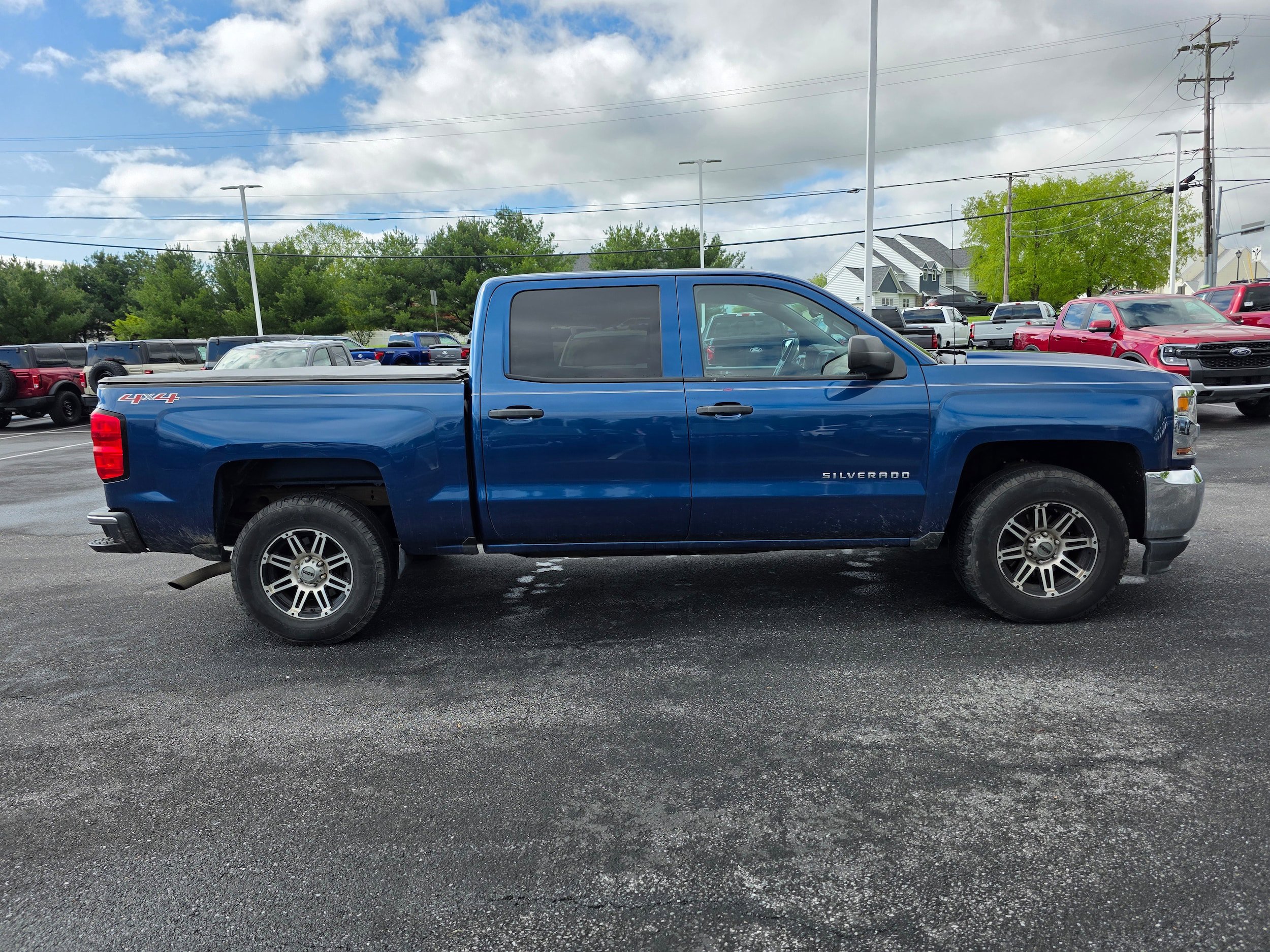 Used 2017 Chevrolet Silverado 1500 LS w/ Trailering Package AWD/4WD image 5