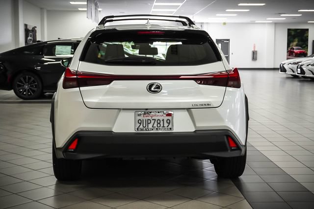 Certified 2025 Lexus UX 300h FWD w/ Accessory Package (Z2) image 7