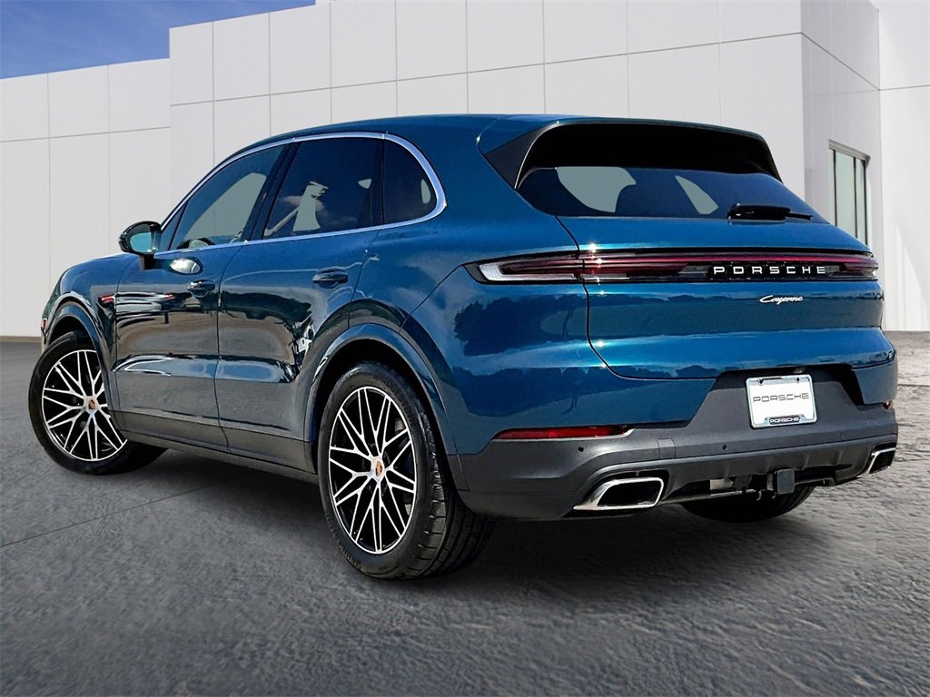 New 2026 Porsche Cayenne image 3