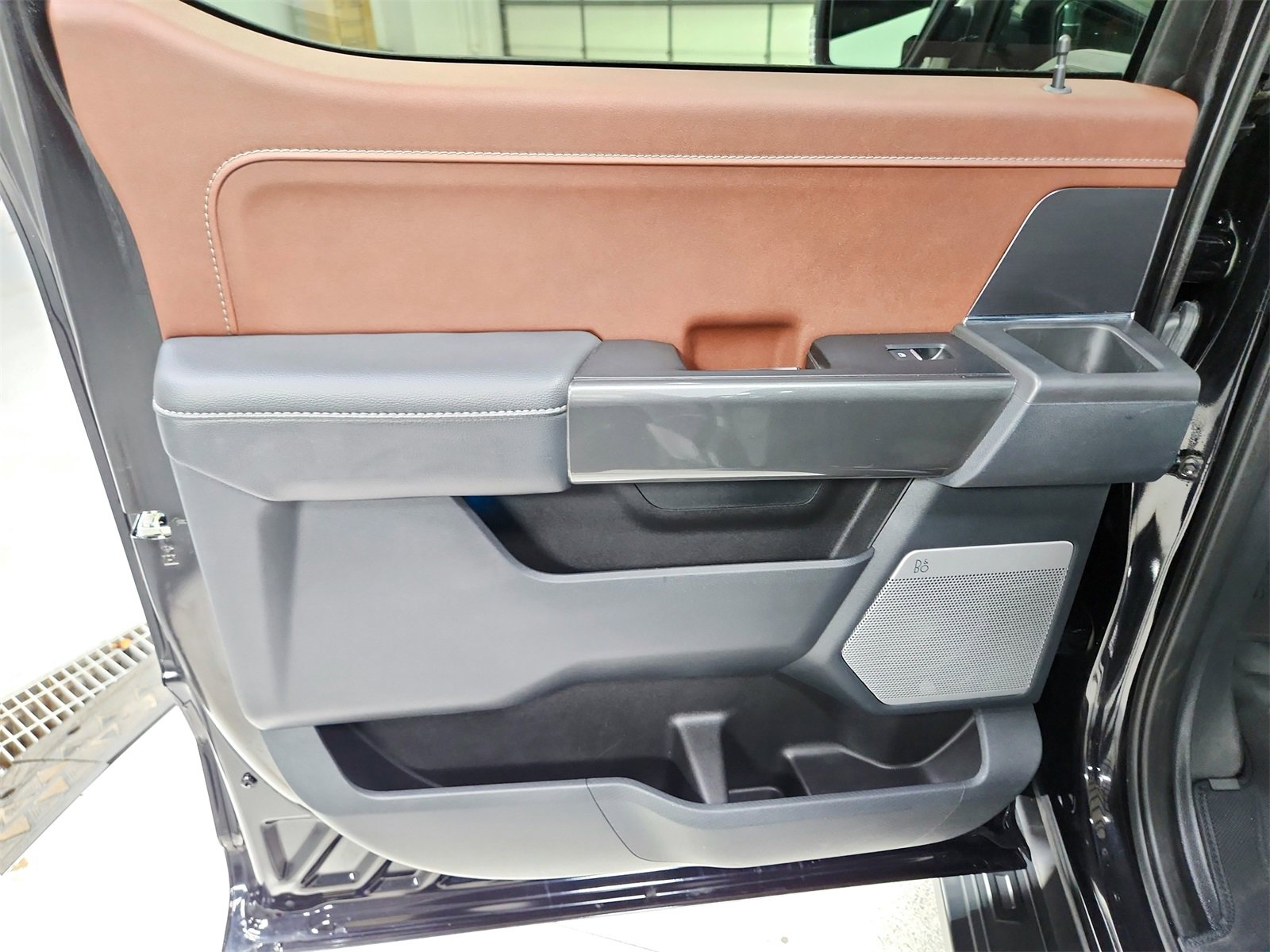 Used 2023 Ford F150 Lariat image 36