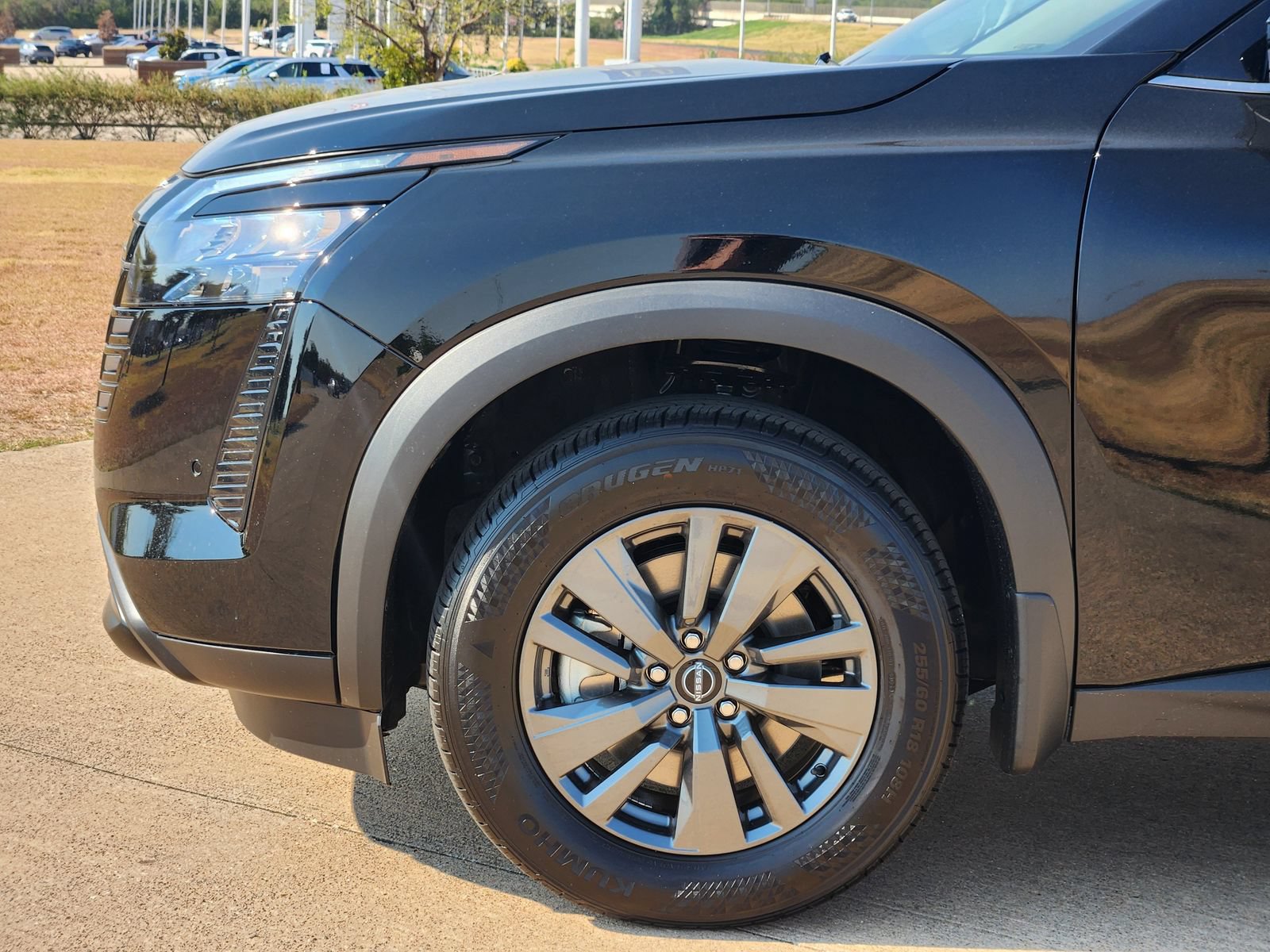 New 2026 Nissan Pathfinder SV AWD/4WD image 10