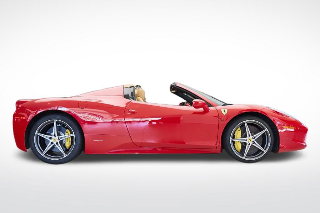 Used 2014 Ferrari 458 Spider image 6