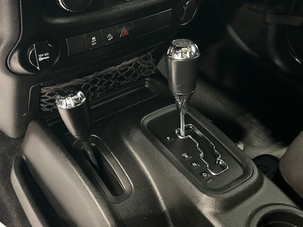 Used 2017 Jeep Wrangler Unlimited Sport w/ Connectivity Group image 21