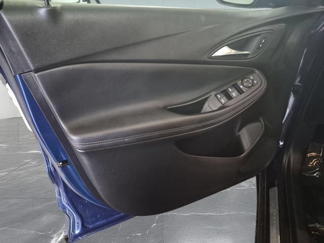 Used 2023 Buick Encore GX Select AWD/4WD image 15