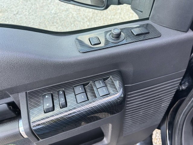 Used 2016 Ford F250 Lariat w/ Lariat Ultimate Package image 9