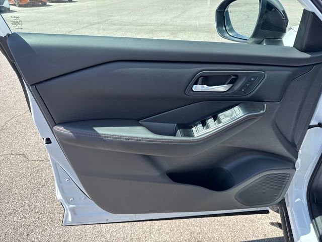 New 2026 Nissan Rogue SV image 12