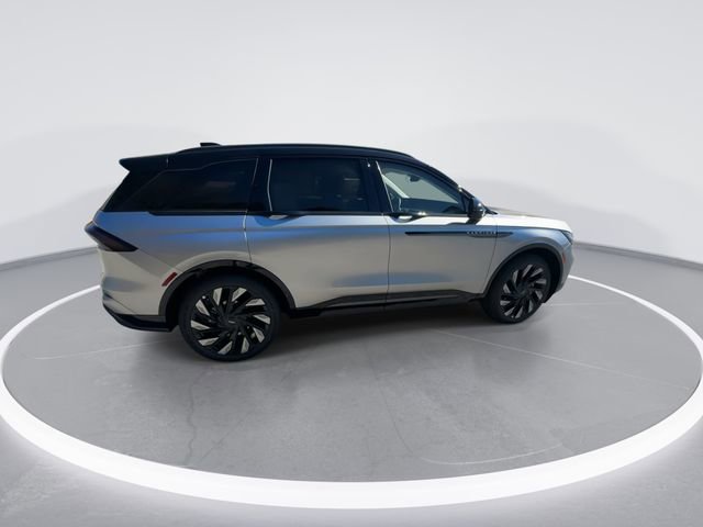 New 2026 Lincoln Nautilus Reserve w/ Jet Appearance Package AWD/4WD image 9