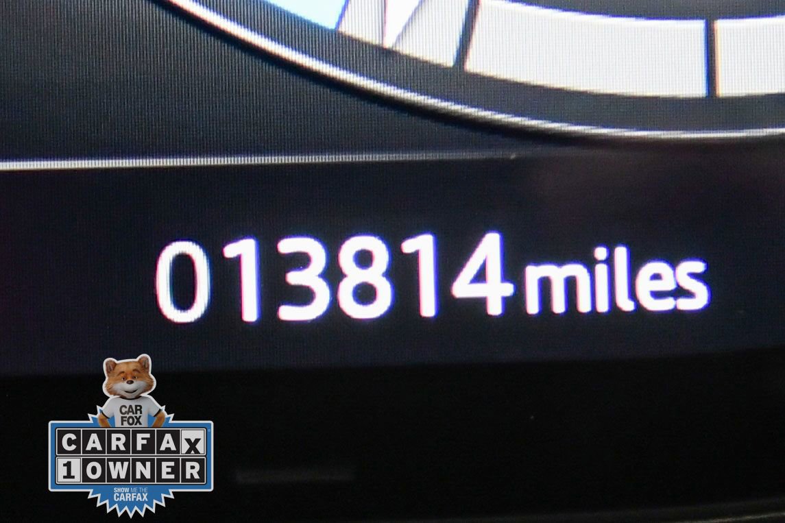 Used 2025 Land Rover Range Rover SE AWD/4WD image 17