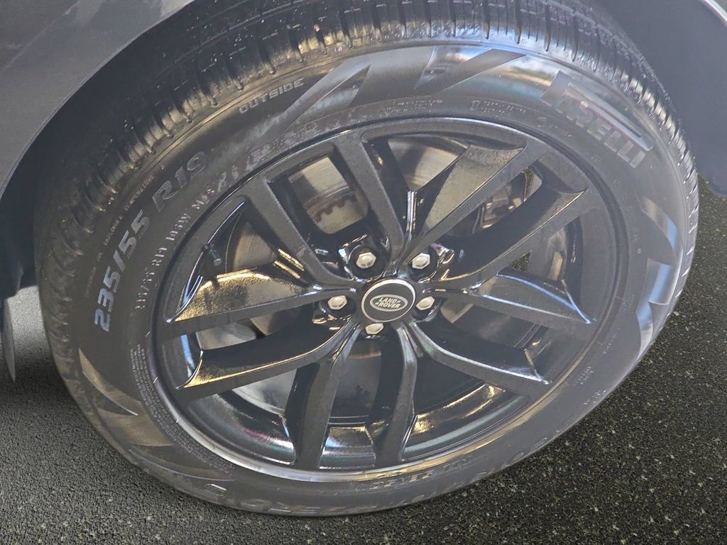 Certified 2025 Land Rover Range Rover Evoque S AWD/4WD image 35