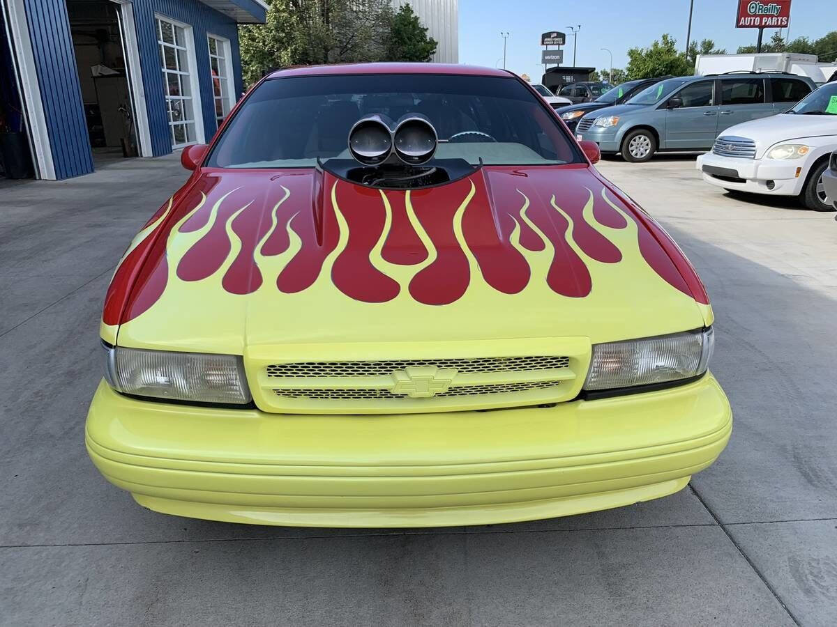 Used 1993 Chevrolet Caprice Classic image 3