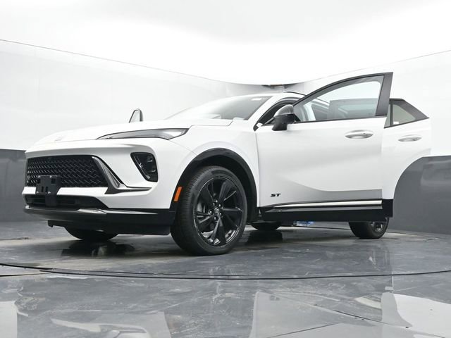 Used 2024 Buick Envision Sport Touring image 62