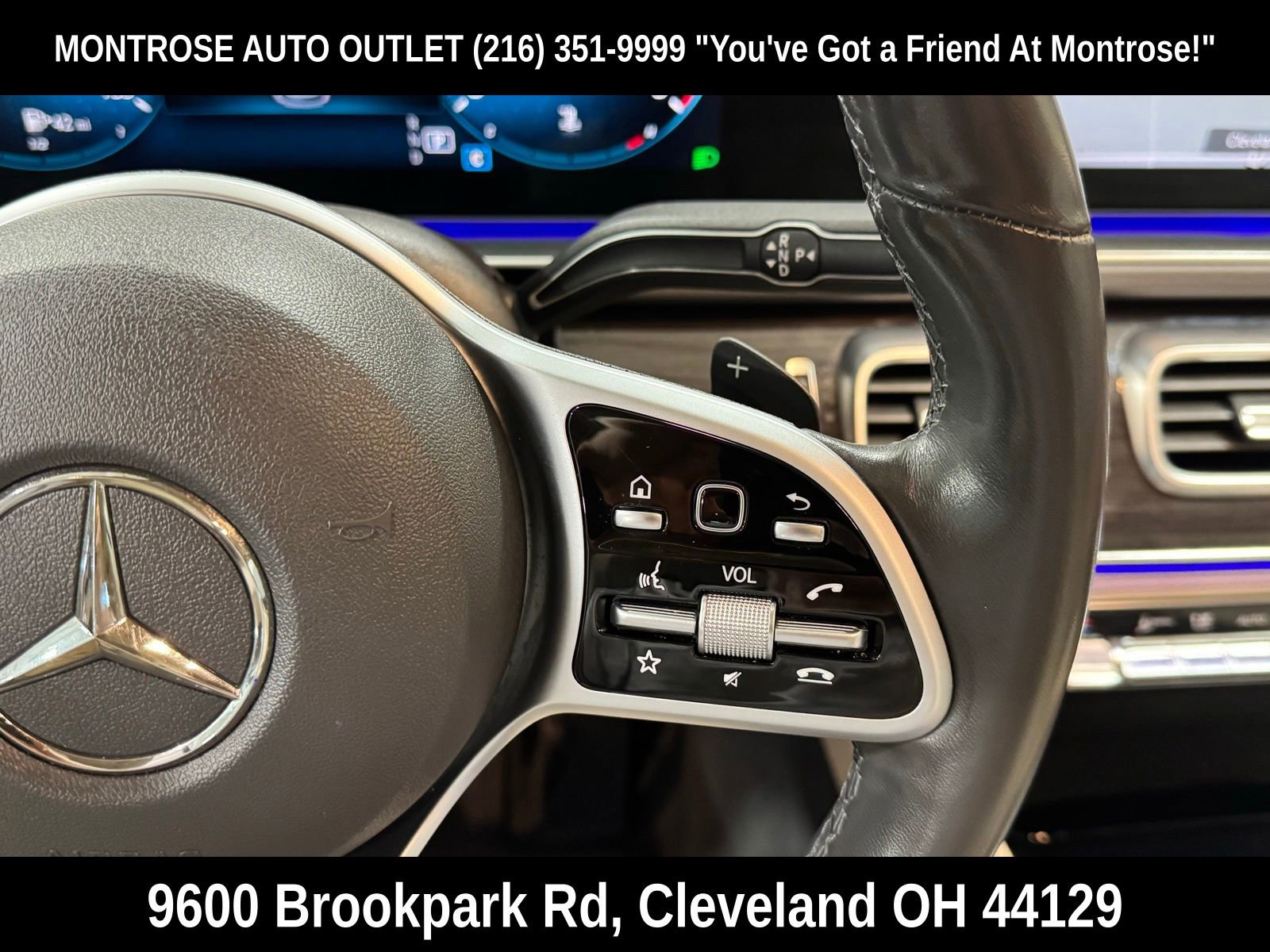 Used 2020 Mercedes-Benz GLE 350 4MATIC w/ MBUX Technology Package image 19