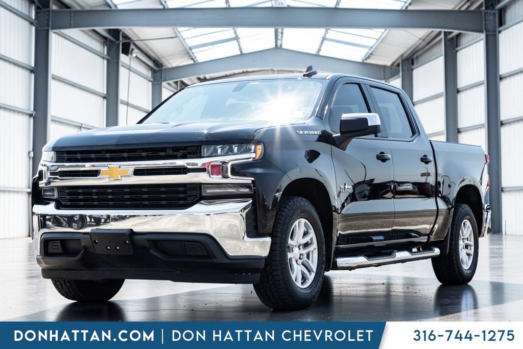 Used 2021 Chevrolet Silverado 1500 LT w/ Bed Protection Package RWD image 1
