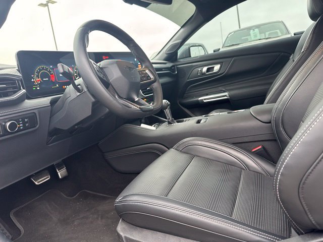 Used 2024 Ford Mustang GT Premium RWD image 11