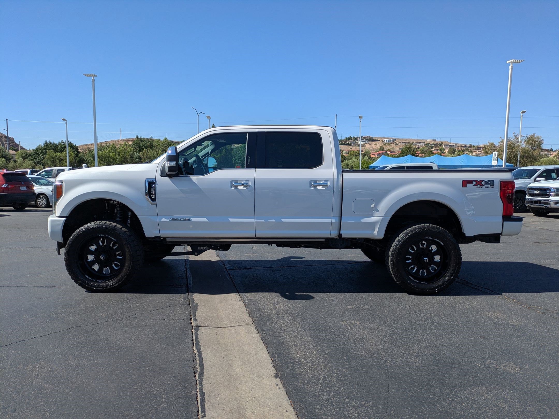 Certified 2019 Ford F350 Platinum w/ Platinum Ultimate Package AWD/4WD image 9