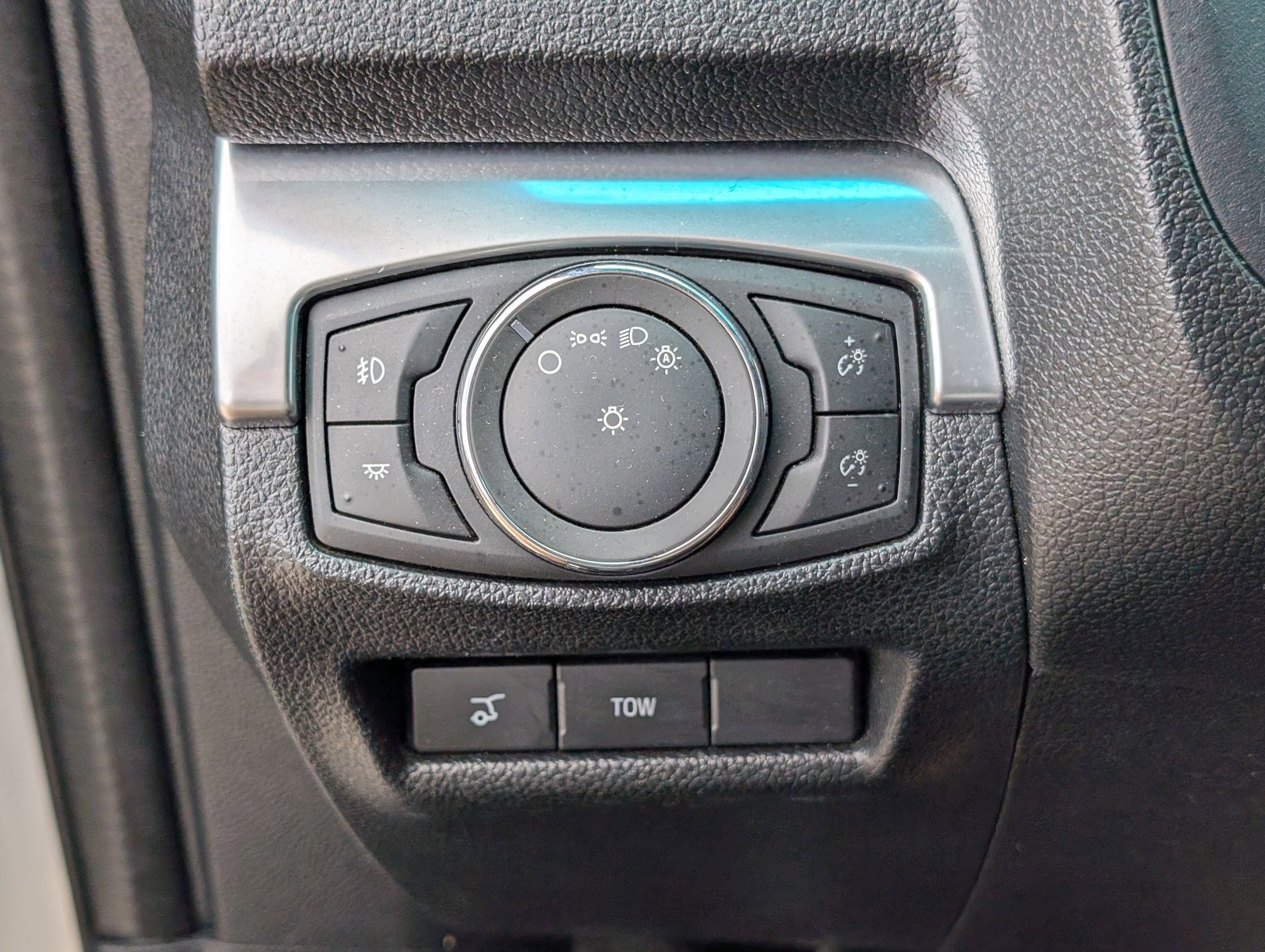 Used 2016 Ford Explorer Sport w/ Equipment Group 401A AWD/4WD image 24