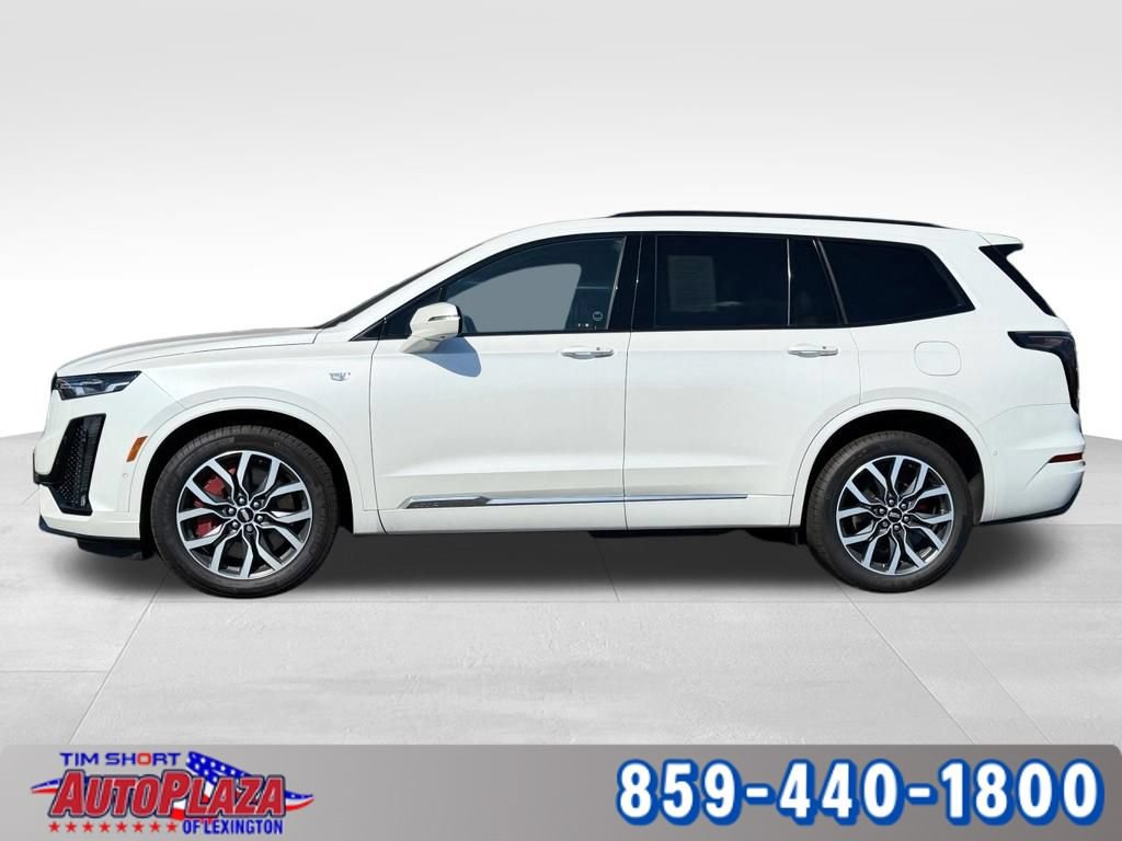 Used 2024 Cadillac XT6 Sport w/ Technology Package AWD/4WD image 8