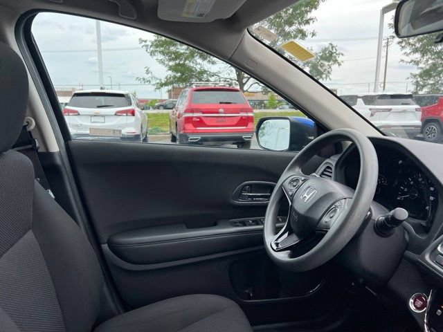 Used 2018 Honda HR-V EX image 33
