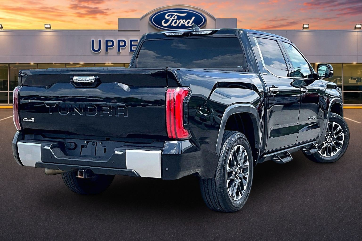 Used 2023 Toyota Tundra Limited AWD/4WD image 13