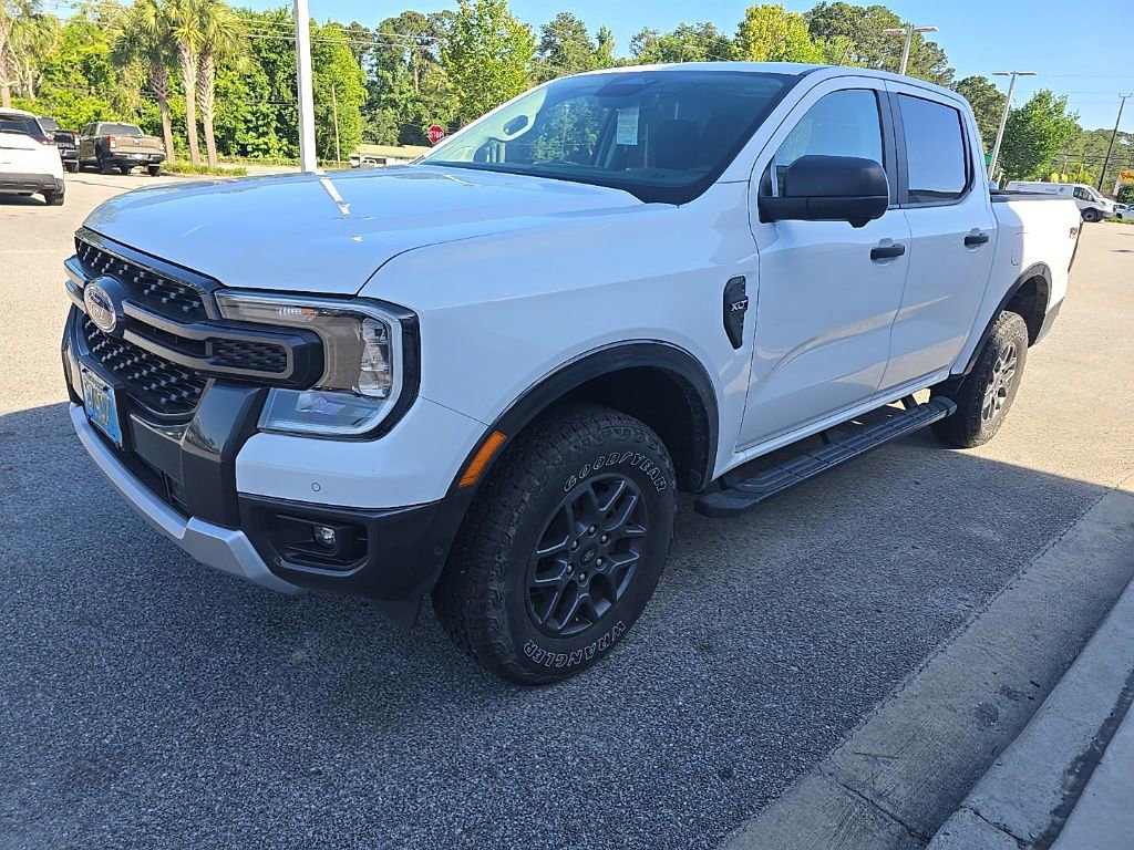 Used 2024 Ford Ranger XLT AWD/4WD image 3