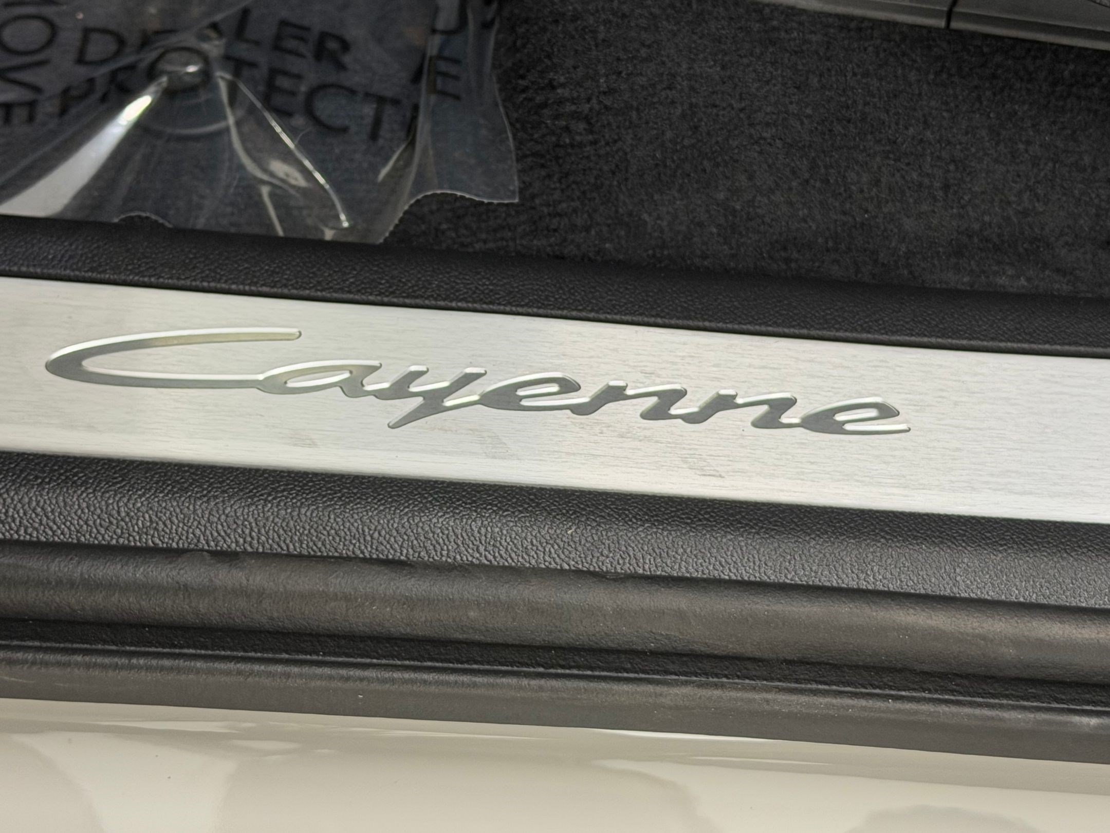 New 2026 Porsche Cayenne Coupe AWD/4WD image 36