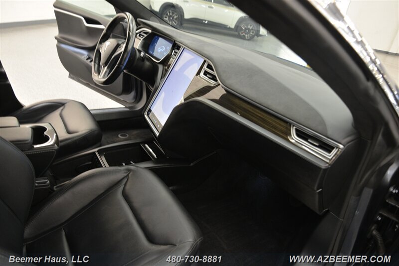 Used 2016 Tesla Model S AWD image 19