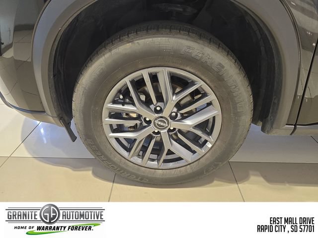 Used 2026 Nissan Rogue SV AWD/4WD image 27