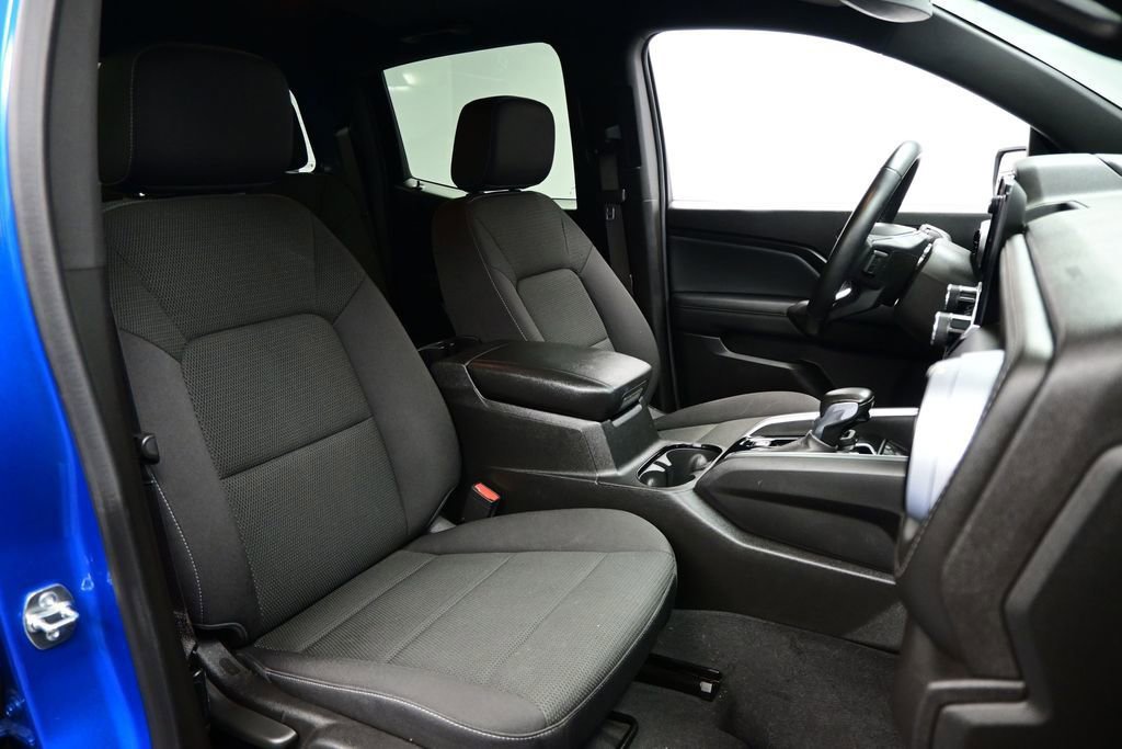 Used 2024 Chevrolet Colorado LT w/ LT Convenience Package II RWD image 12