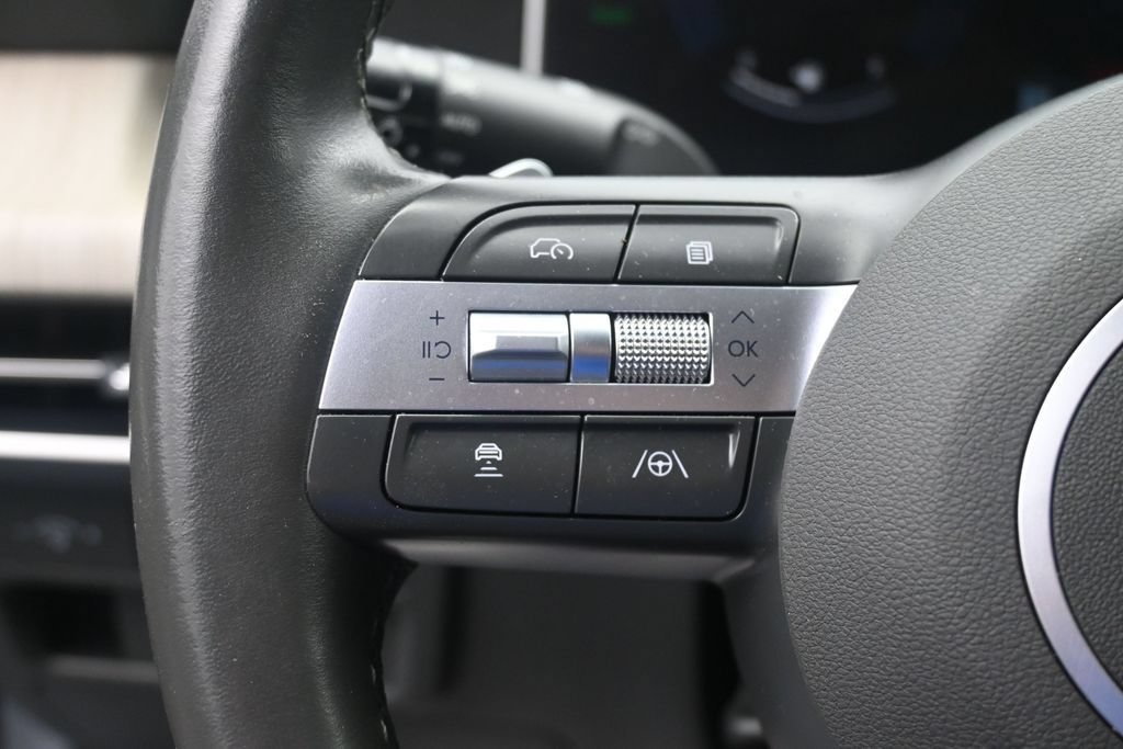 Used 2025 Hyundai Sonata SEL FWD image 20