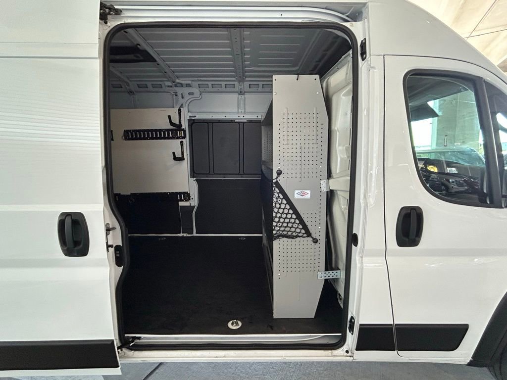 Used 2024 RAM ProMaster 3500 w/ Convenience Group image 28