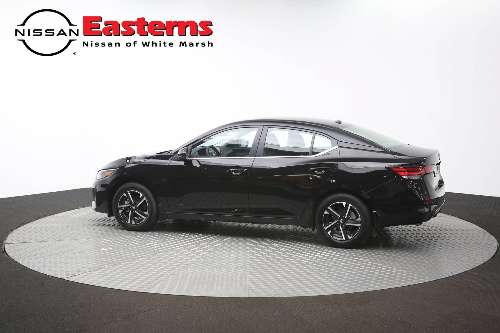 Used 2025 Nissan Sentra SV FWD image 60