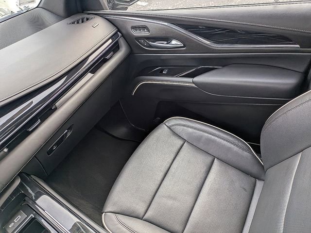 Certified 2024 Cadillac Escalade Sport image 17