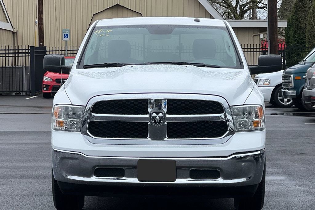 Used 2018 RAM 1500 Classic SLT image 8