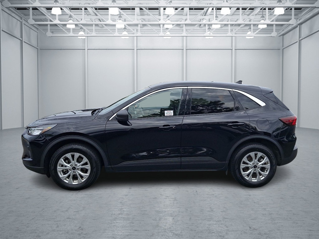 Used 2024 Ford Escape Active AWD/4WD image 6