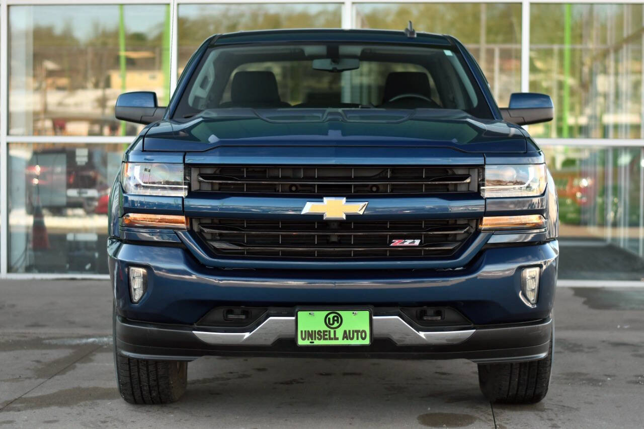 Used 2017 Chevrolet Silverado 1500 LT w/ All Star Edition image 2
