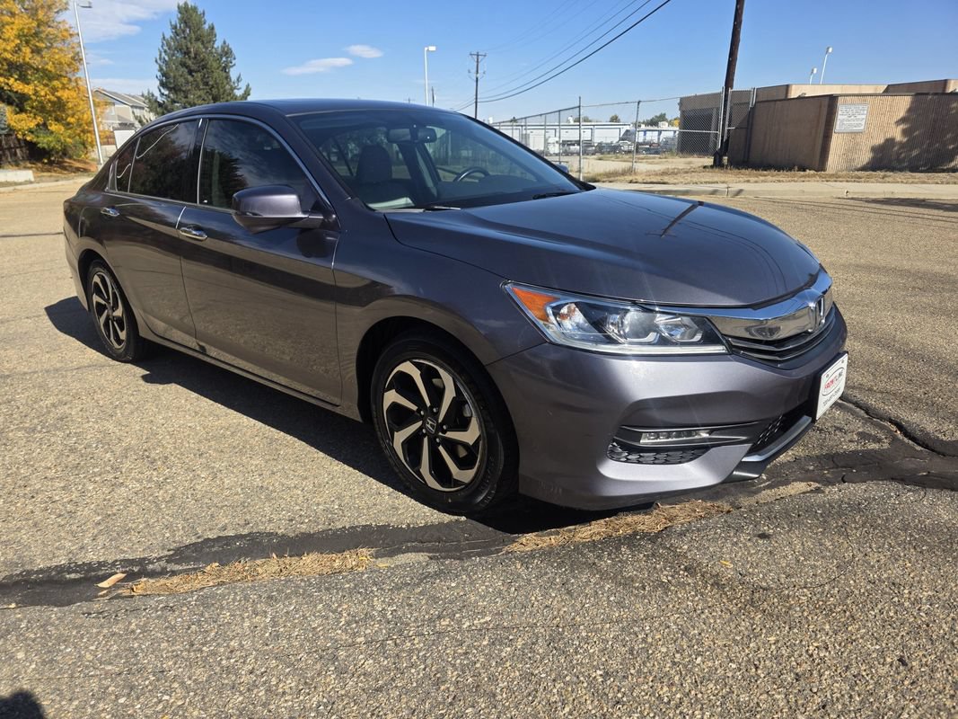 Used 2017 Honda Accord EX-L image 7