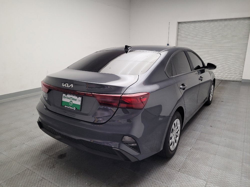 Used 2024 Kia Forte LX FWD image 9