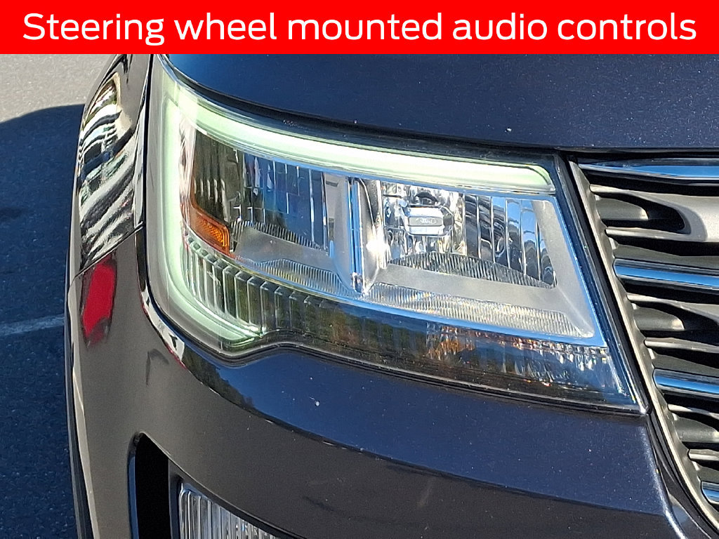 Certified 2017 Ford Explorer XLT AWD/4WD image 9