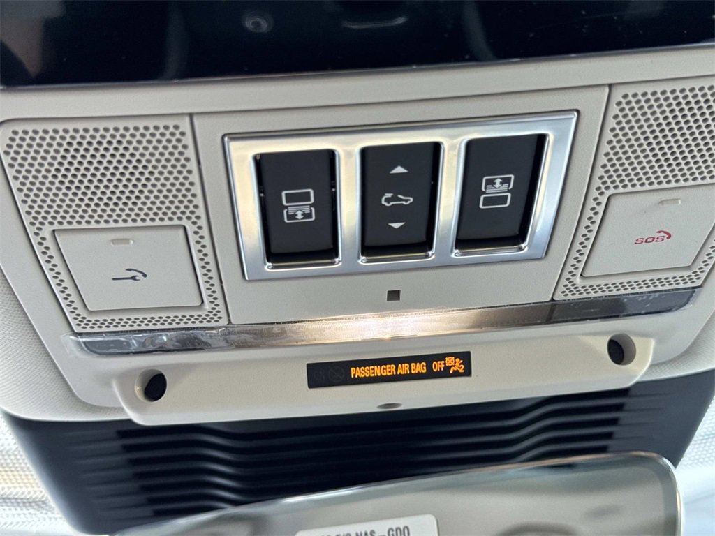 New 2026 Land Rover Discovery Limited Edition image 23