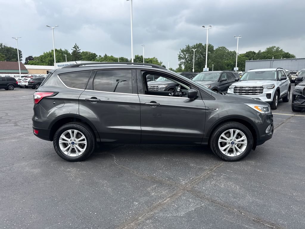 Used 2018 Ford Escape SEL FWD image 6