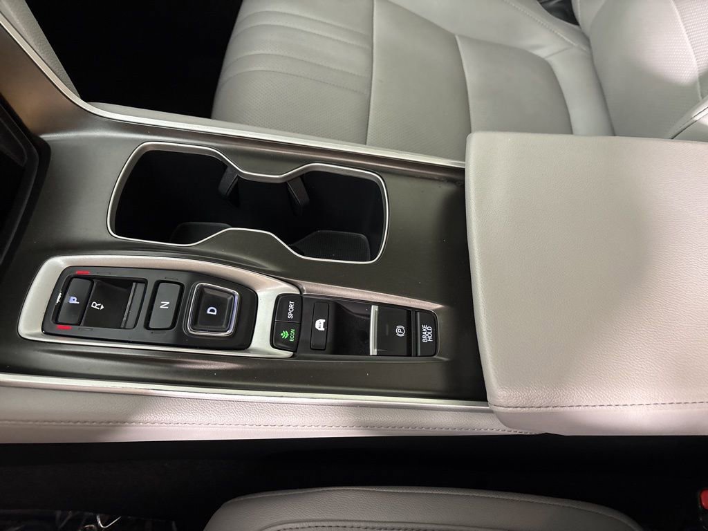 Used 2019 Honda Accord Touring image 30