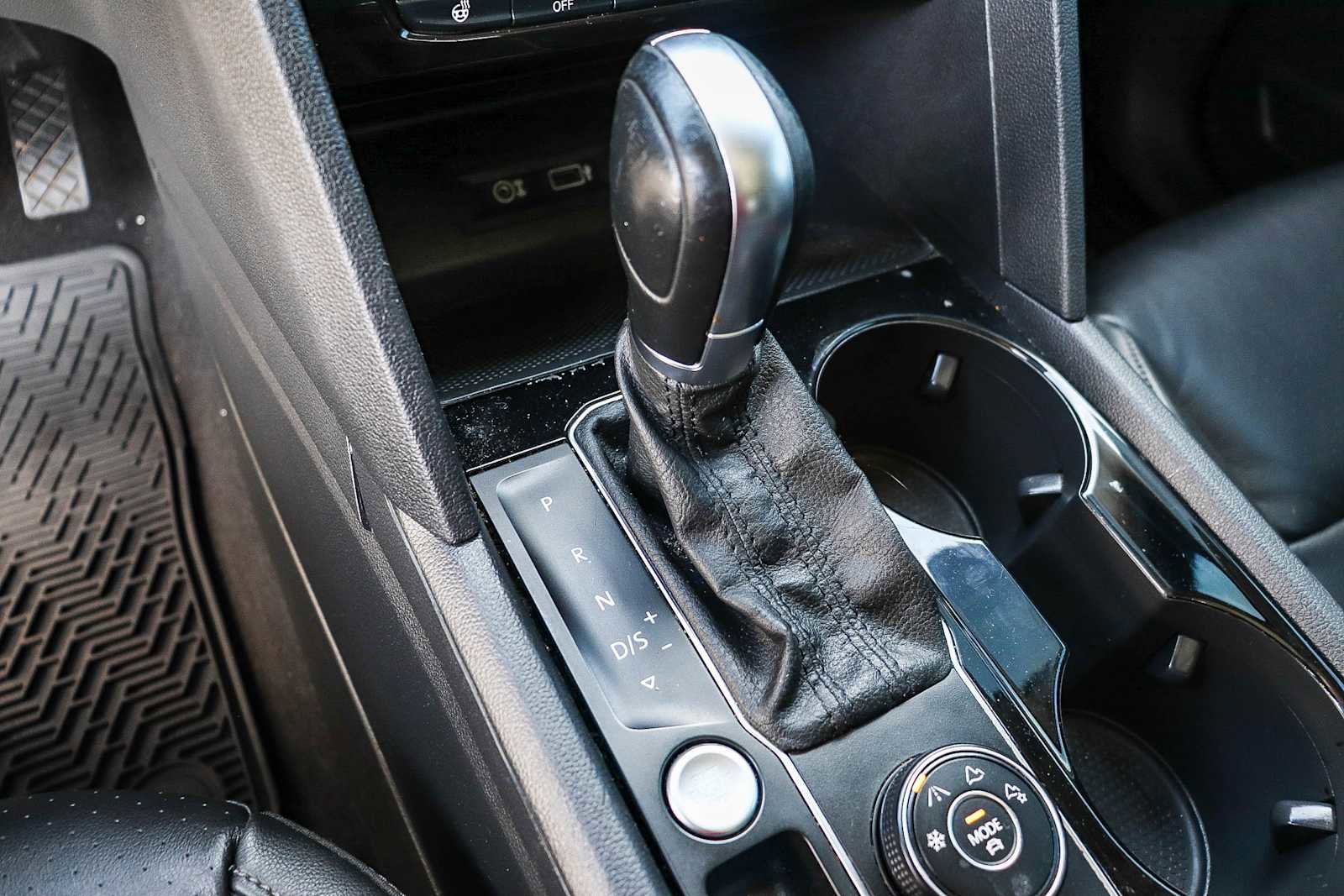 Used 2019 Volkswagen Atlas SEL image 21