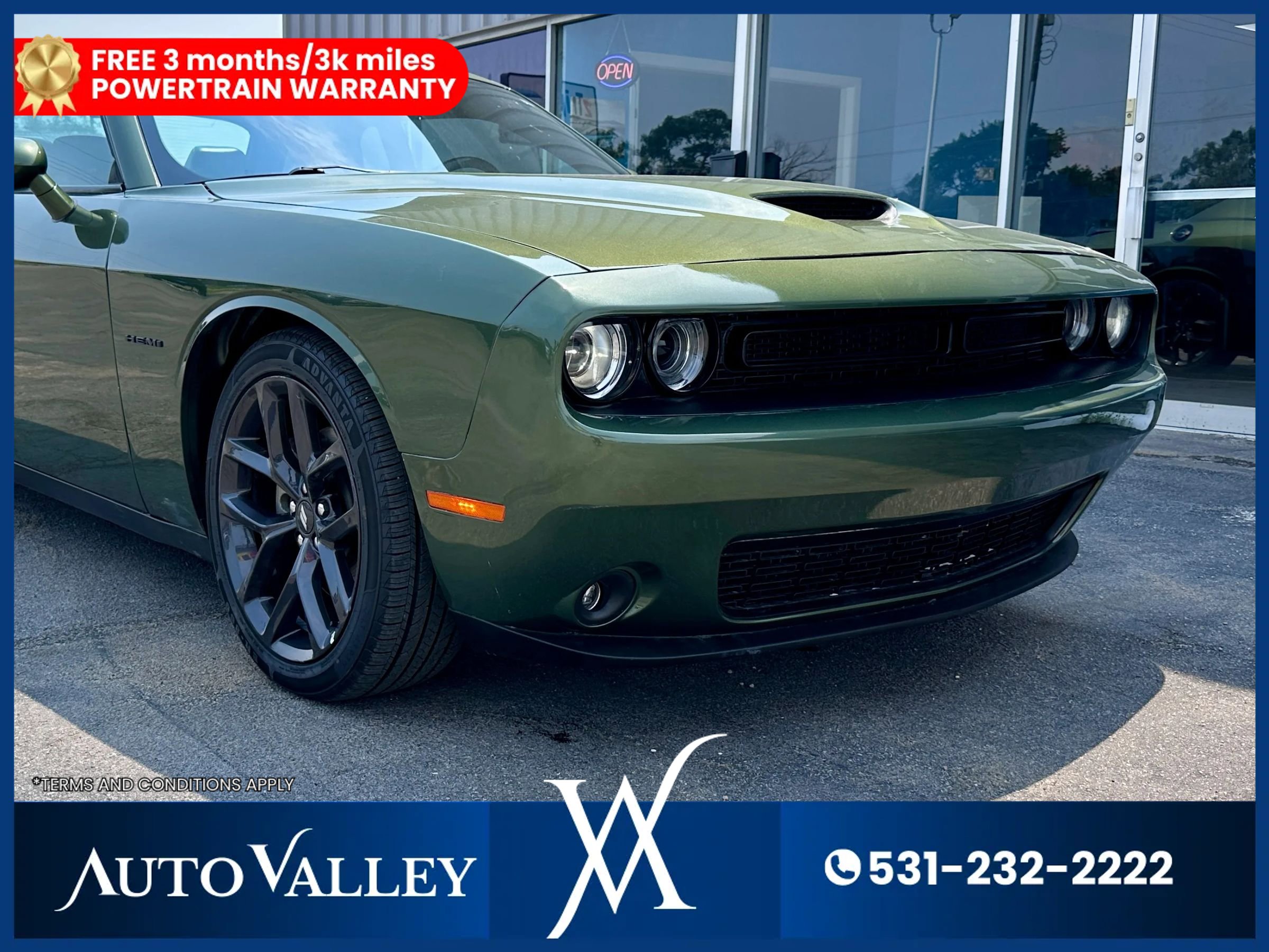 Used 2022 Dodge Challenger R/T w/ Plus Package image 10