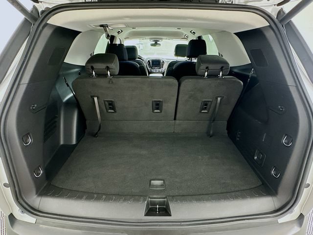 Used 2020 Chevrolet Traverse LT FWD image 27
