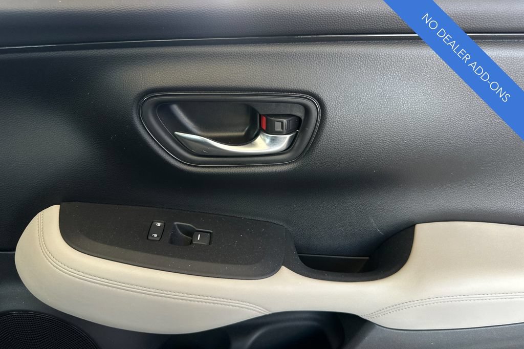 Certified 2024 Honda HR-V LX image 18