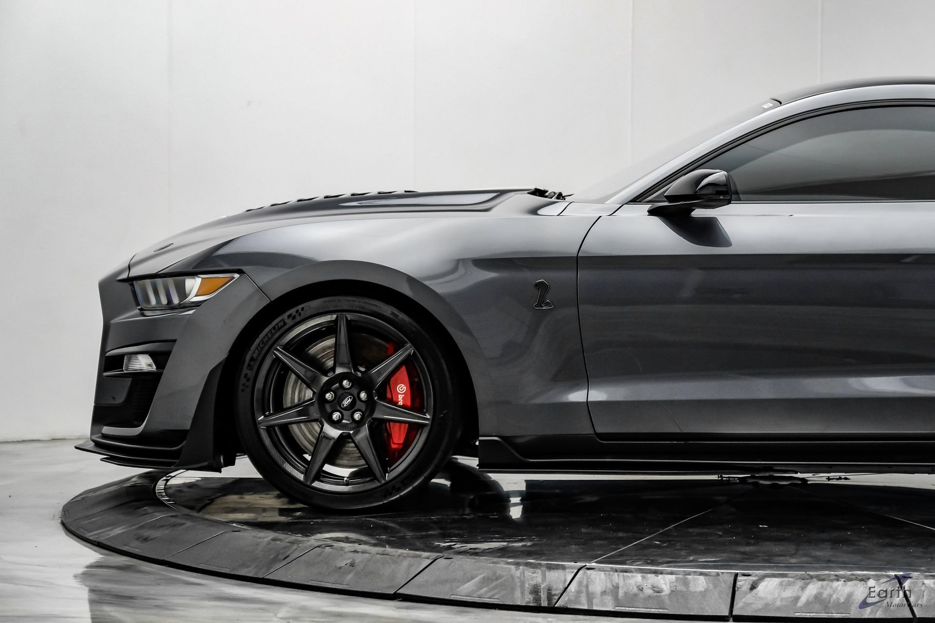 Used 2021 Ford Mustang Shelby GT500 w/ Carbon Fiber Track Pack RWD image 10