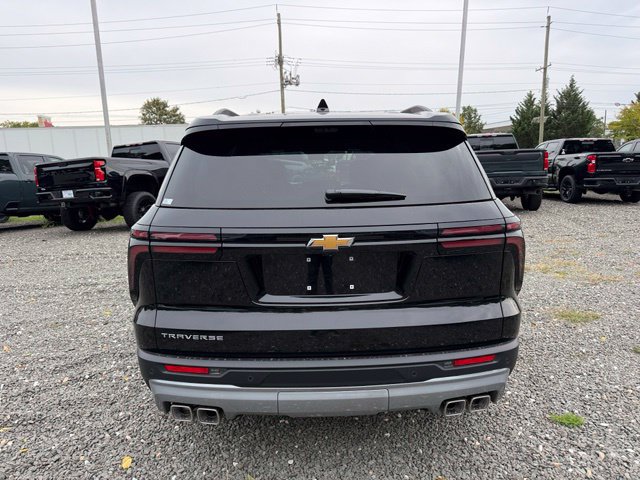 New 2027 Chevrolet Traverse LT w/ Driver Confidence Package FWD image 9